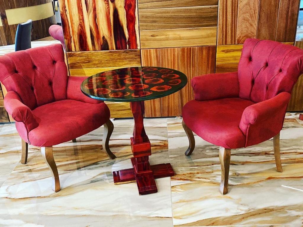 Murex Plaza Hotel & Suites Monrovia Extérieur photo