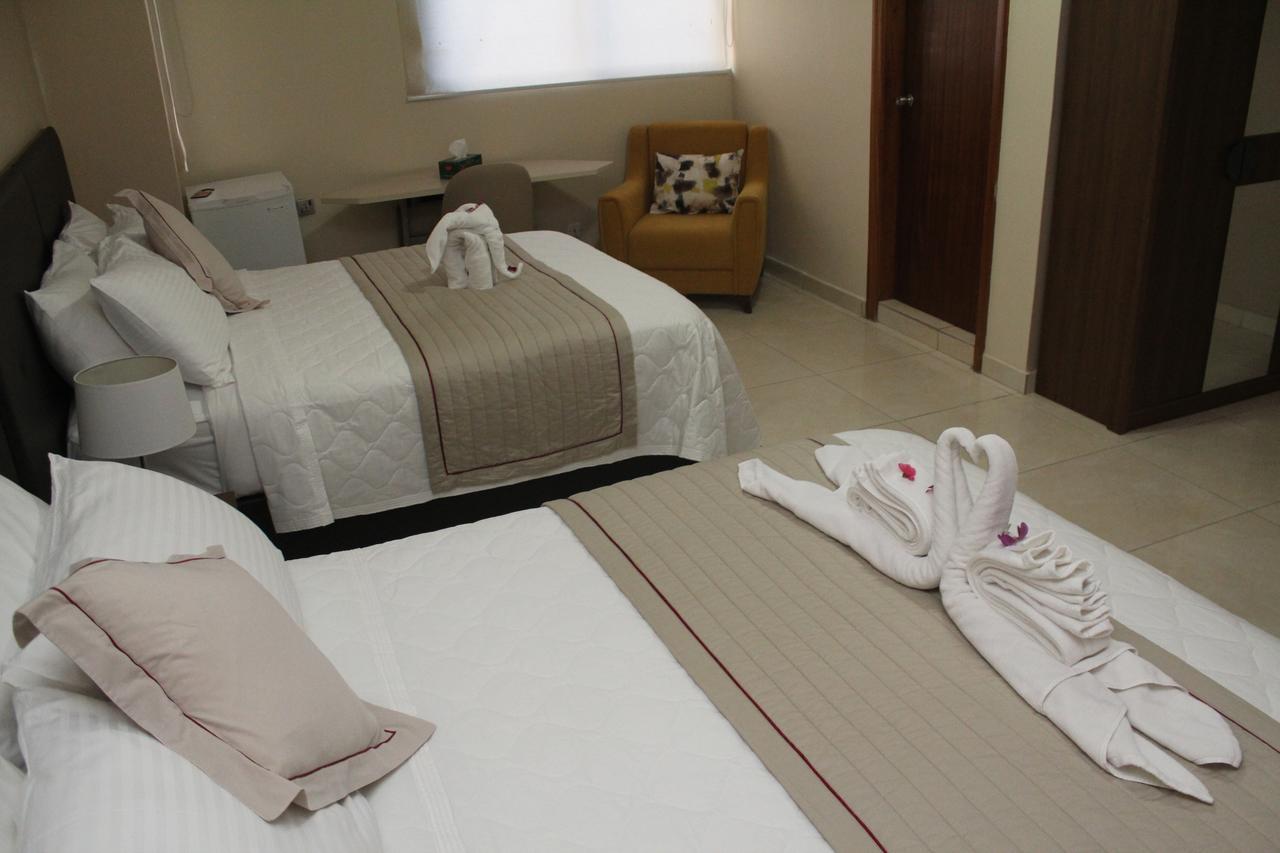 Murex Plaza Hotel & Suites Monrovia Extérieur photo