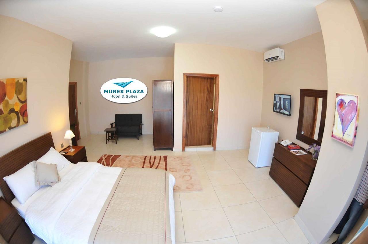 Murex Plaza Hotel & Suites Monrovia Extérieur photo